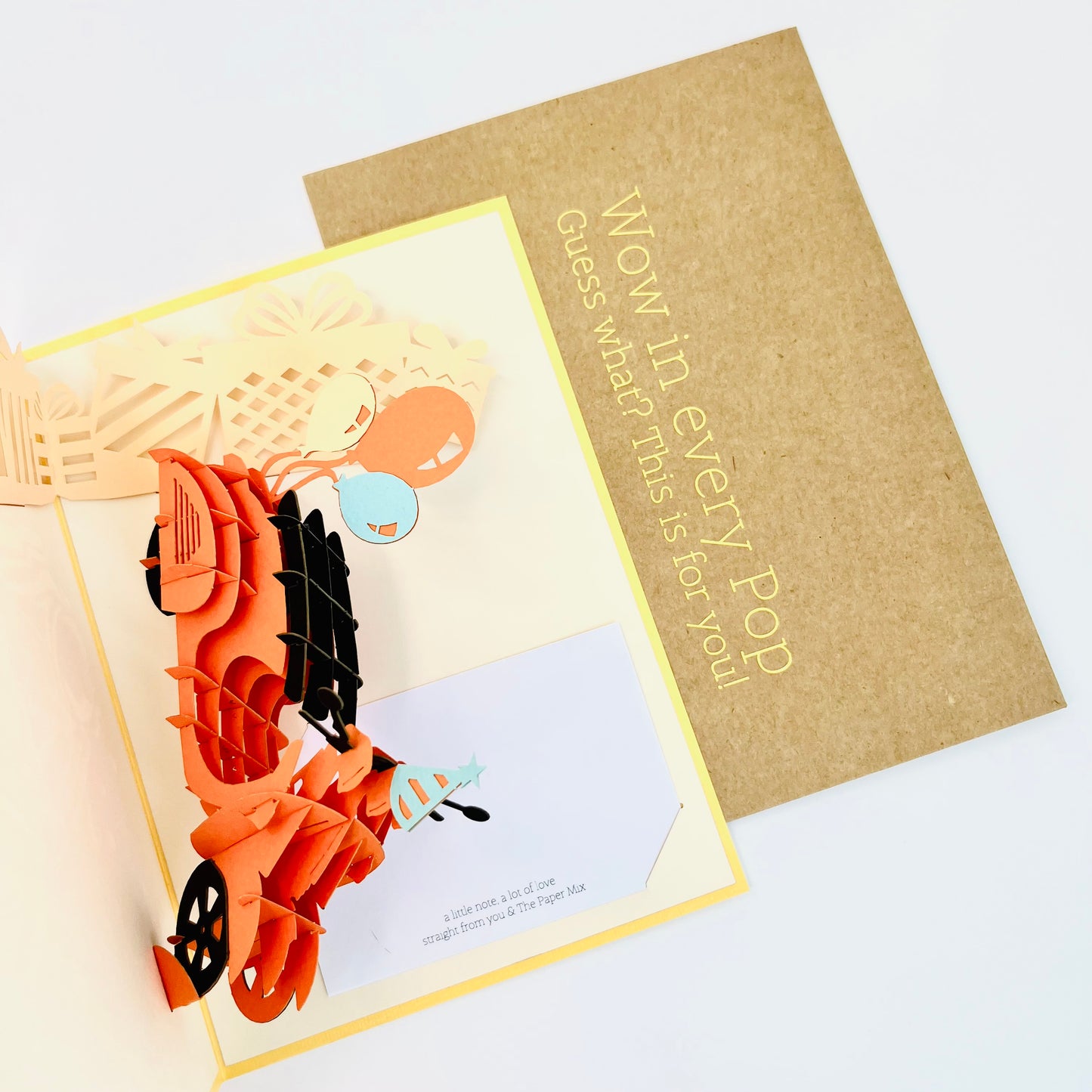 Vespa Adventure WOWPOP CARD