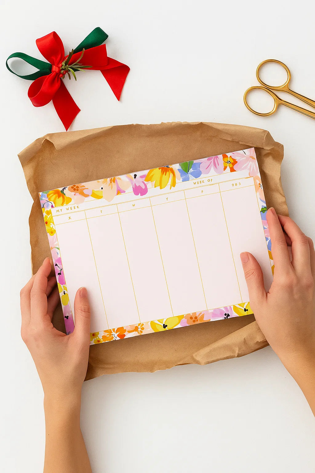 MAGNETIC NOTEPADS for REFRIGERATOR with PEN HOLDER